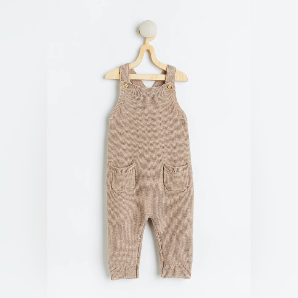 Kids H&M boys girls neutral knit jumpsuit romper overalls size 3